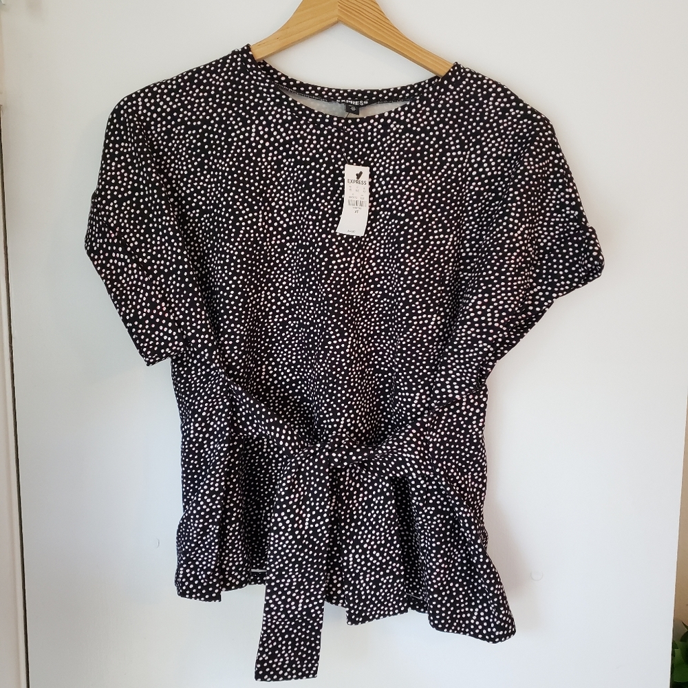 Express Short Sleeve Top w/ tie XS